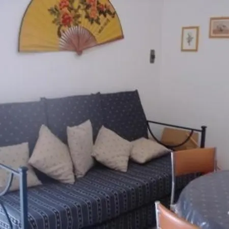 Ferienwohnung Fuer 4 Personen Ca 30 M In Marotta, Marken Provinz Pesaro-urbino * Fano